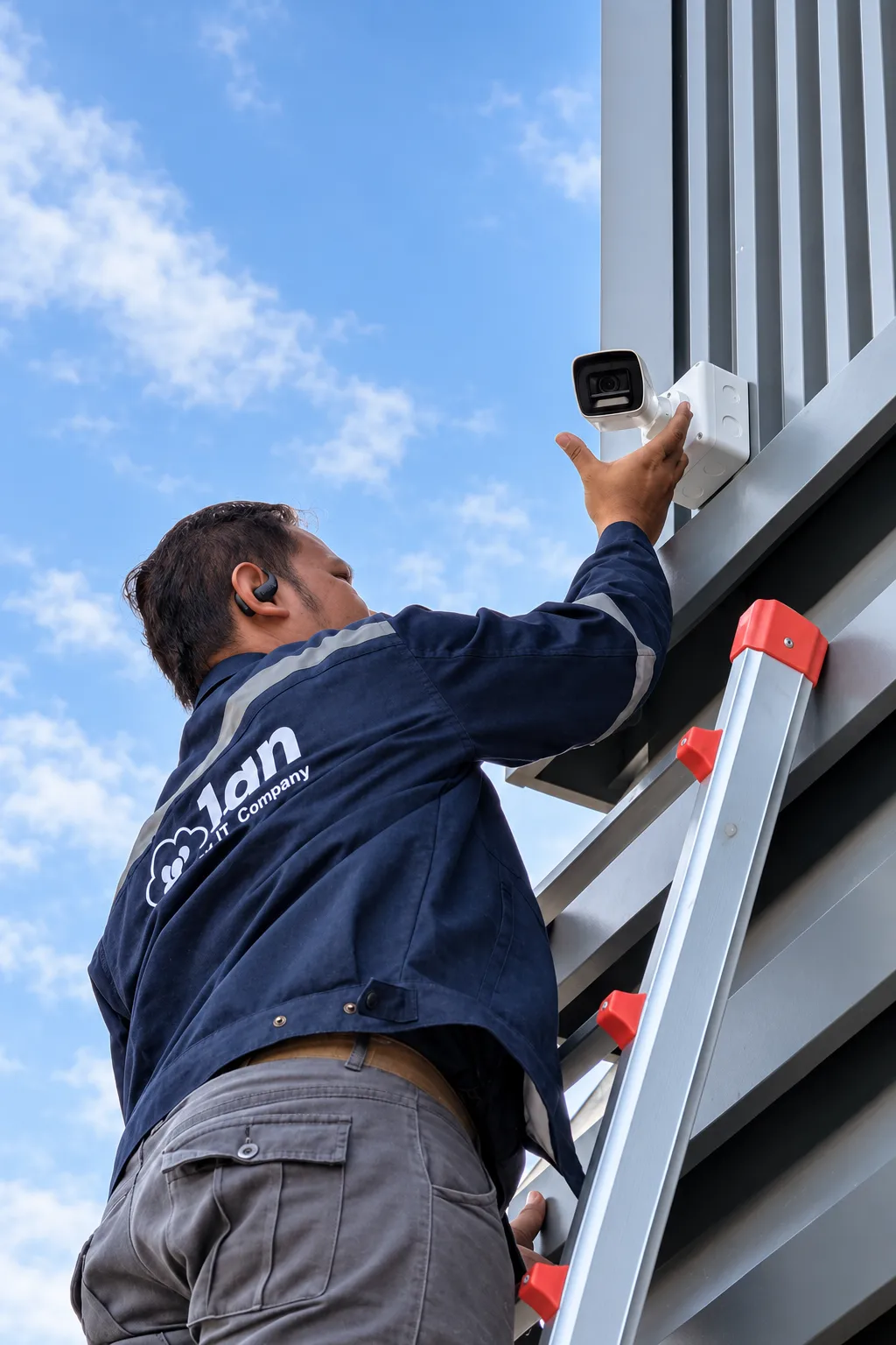 ระบบ CCTV, AI CCTV, Access Control และ Video Management สำหรับเพิ่มความปลอดภัยและช่วยบริหารจัดการพื้นที่องค์กร